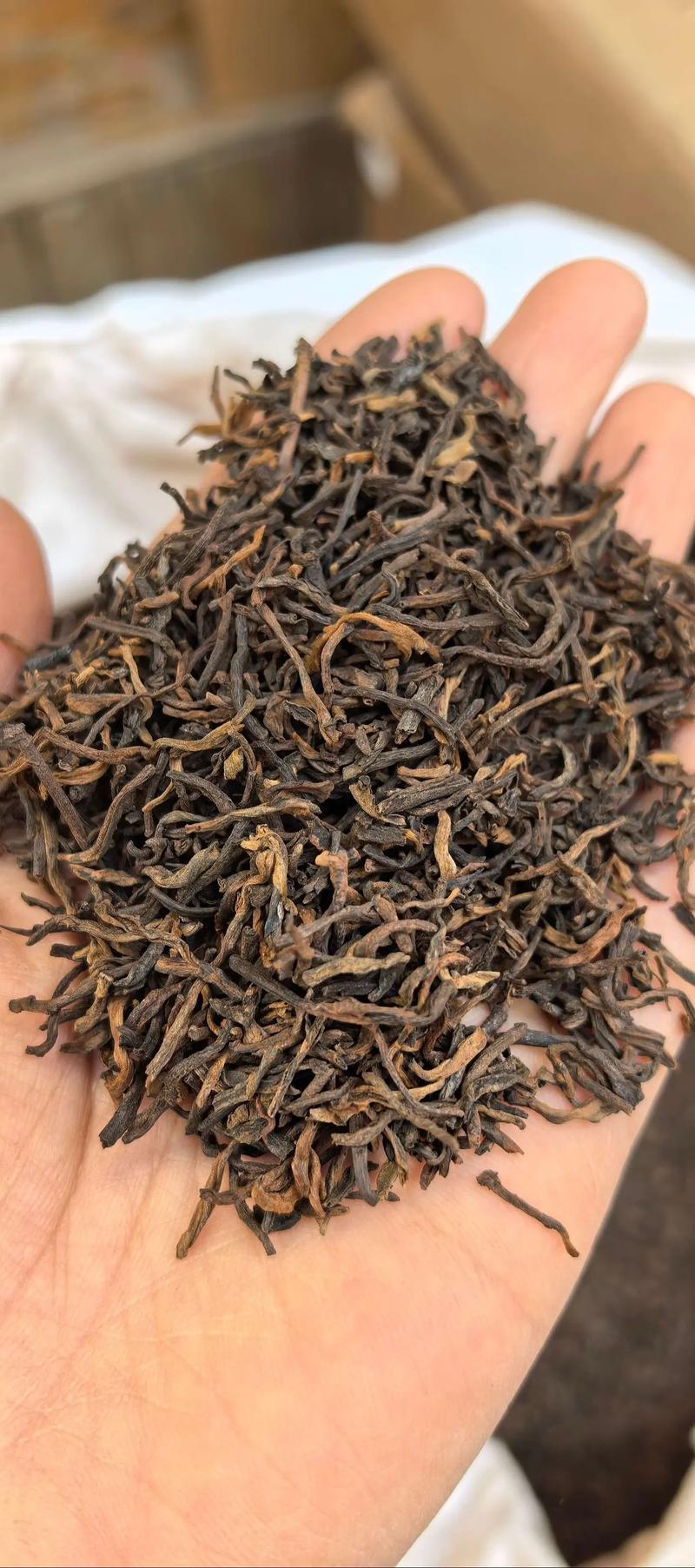 选购指南：如何选择优质滇红茶直销产品
